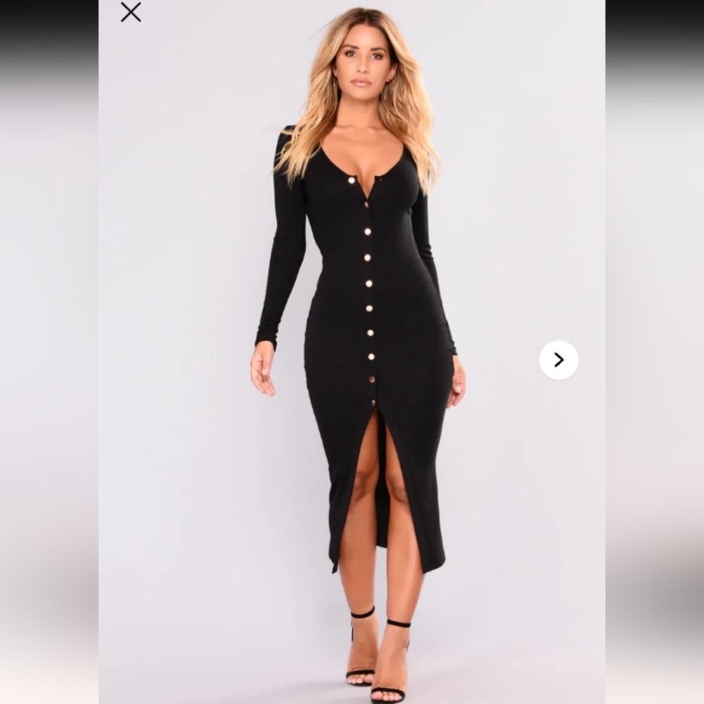 Fashion Nova Elegant Black Buttoned Dress